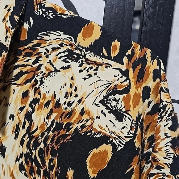 Jordan Vintage Lion Print Long Sleeve Shirt Size Large - Picture 7 of 10